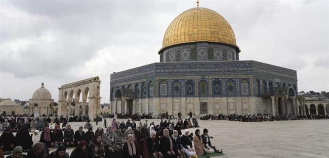 سلطات الاحتلال تشعل فتيل الحرب الدينية في الأراضي الفلسطينية