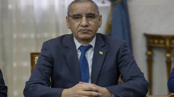 وزير الداخلية الموريتانية: نواجه أمواجاً من المهاجرين غير الشرعيين