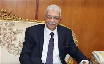 رئيس جامعة المنوفية يكرم الطلاب الفائزين بـ جامعة بنها 