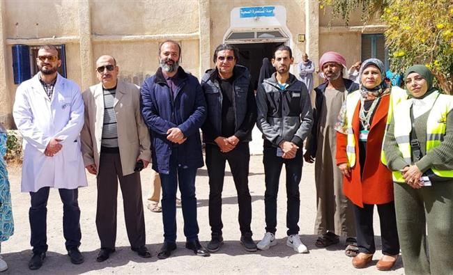 لليوم الثاني.. قافلة حزب المصريين الطبية المجانية تُباشر عملها بالبحر الأحمر |صور