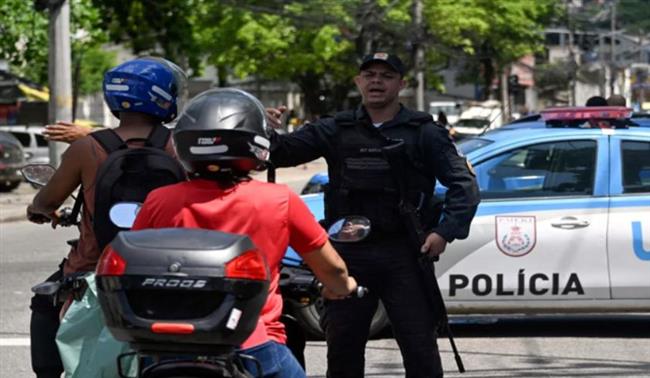 الشرطة البرازيلية تطلق عملية لمكافحة "الفريق الأحمر" فى الأحياء الفقيرة من ريو دى جانيرو