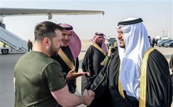   الرئيس الأوكراني يصل إلى الرياض في زيارة رسمية لـ السعودية