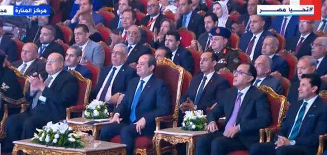 "قد الحياة".. السيسي يشهد استعراضًا فنيًا لـ ذوي الهمم