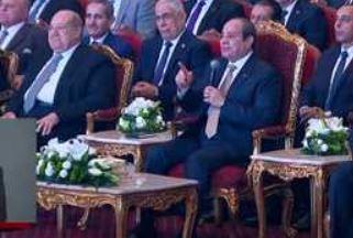السيسى يلبي رغبة طالب جامعة سوهاج 