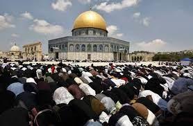 مسئولون إسرائيليون يحذرون من فرض قيود على المسلمين لدخول الأقصى خلال رمضان