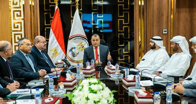 وزير الإنتاج الحربي يستقبل ممثلي مجموعة إيدج الإماراتية 