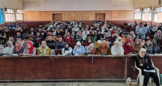 "تجارة بنها" تنظم ندوة توعوية عن خطورة الإدمان