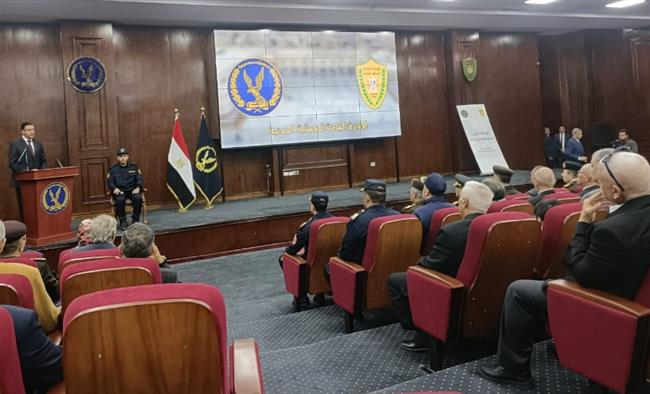 في يومها العالمي.. الحماية المدنية تكرم أسر شهداء القطاع 