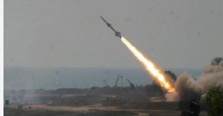 إذاعة الاحتلال: إطلاق 10 صواريخ على موقع عسكري قرب الحدود مع لبنان