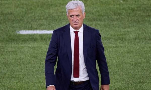 رسميًا.. تعيين البوسني بيتكوفيتش مديرًا فنيًا لمنتخب الجزائر