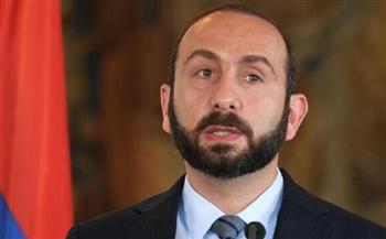   وزيرا خارجية أرمينيا وأذربيجان يتفقان على مواصلة المفاوضات حول القضايا المشتركة