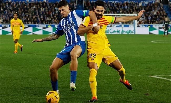 الدوري الإسباني .. برشلونة يفوز على ألافيس 3-1