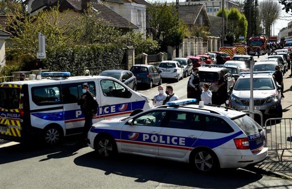 السلطات الفرنسية تستبعد العمل الإرهابي في هجوم الطعن جنوب شرق باريس