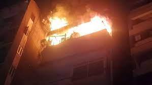   مصرع شخص مختنقا في حريق شقة بالعمرانية
