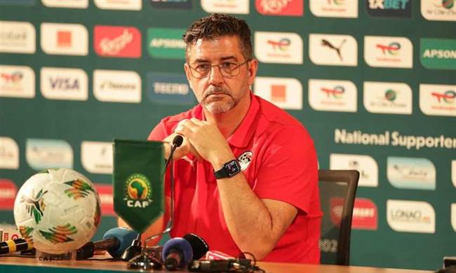 منتخب مصر .. إقالة "فيتوريا" وجهازه المعاون وتعيين محمد يوسف مدربًا مؤقتًا