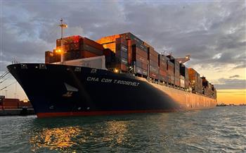   الأكبر في تاريخه.. ميناء الإسكندرية يستقبل سفينة حاويات بحمولة 142 ألف طن