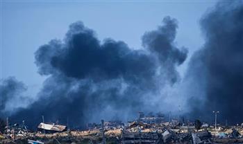   استمرار العدوان الإسرائيلي على قطاع غزة .. ومسؤول أوروبي يحذر من تعليق تمويل "الأونروا"