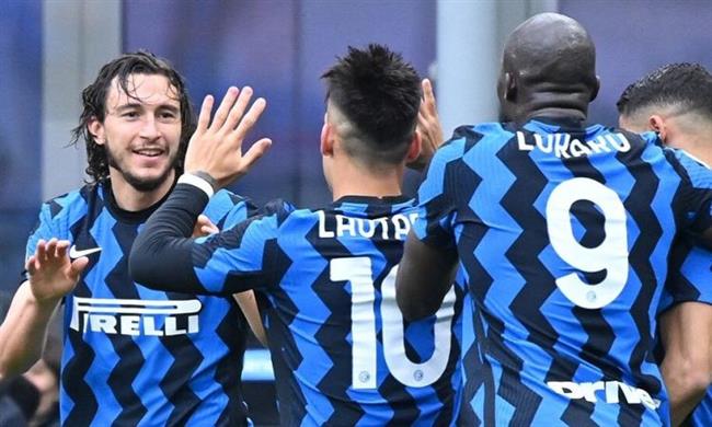 إنتر ميلان يفوز على يوفنتوس 1-0 ويعزز صدارته للدوري الإيطالي