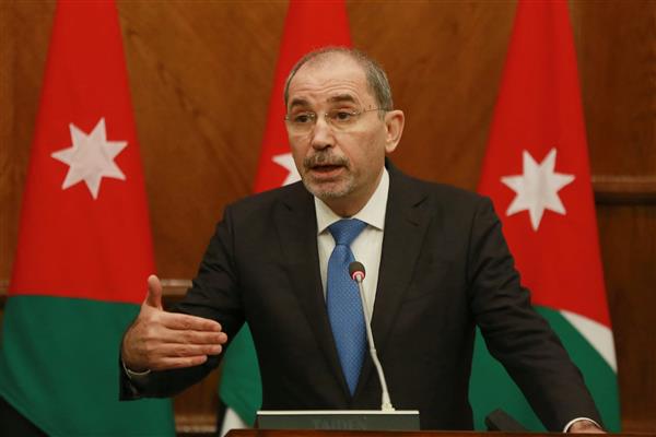 وزير خارجية الأردن لنظيره الفرنسي: يجب إطلاق تحرك دولي فوري وفاعل لوقف الحرب على غزة