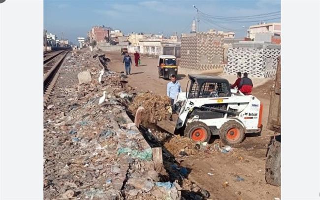 محافظ كفر الشيخ: رفع 1207 أطنان قمامة ومخلفات من 14 مركزا ومدينة