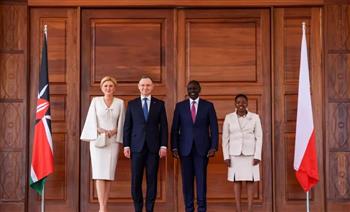   الرئيس البولندي يبحث مع نظيره الكيني تعزيز العلاقات السياسية والاقتصادية الثنائية
