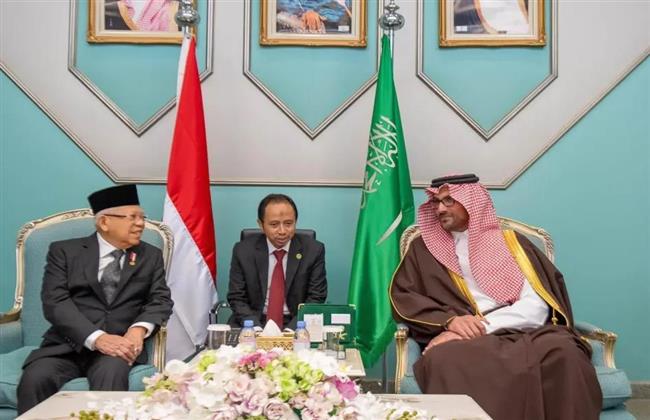 نائب الرئيس الإندونيسي يصل إلى المدينة المنورة