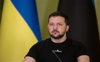   "الجارديان": رئيس أوكرانيا يؤكد عزمه تغيير قيادات بارزة في الدولة على رأسها قائد الجيش