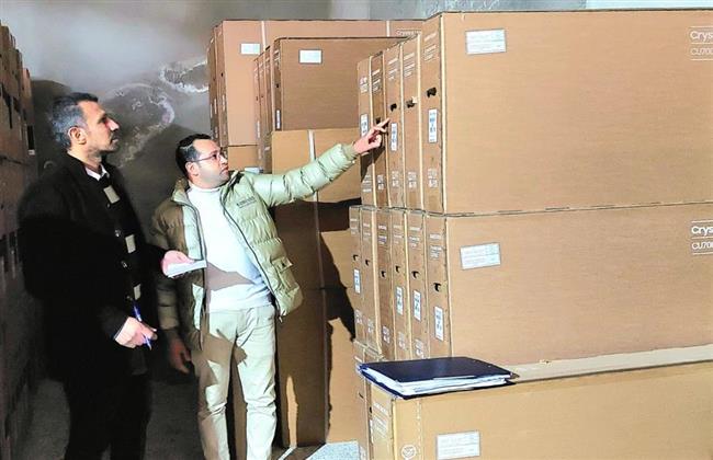 ضبط 114 شاشة تليفزيون تم احتكارها داخل أحد المخازن بـ البحيرة