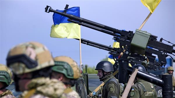 قوات أوكرانيا الجوية: قصف 13 منطقة لتمركز الجيش الروسي ومنظومتين صاروخيتين