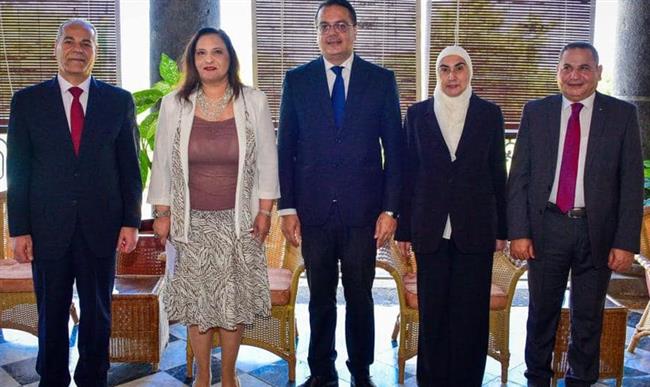 سفيرة جمهورية مصر العربية لدى موريشيوس تقدم أوراق اعتمادها 