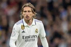 سيميوني يطلب من مودريتش الانتقال إلى أتلتيكو مدريد 