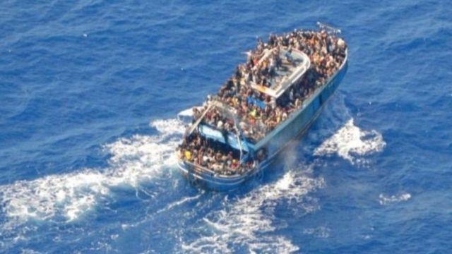 تونس.. انتشال 13 جثة لمهاجرين سودانيين والبحث جارٍ عن مفقودين