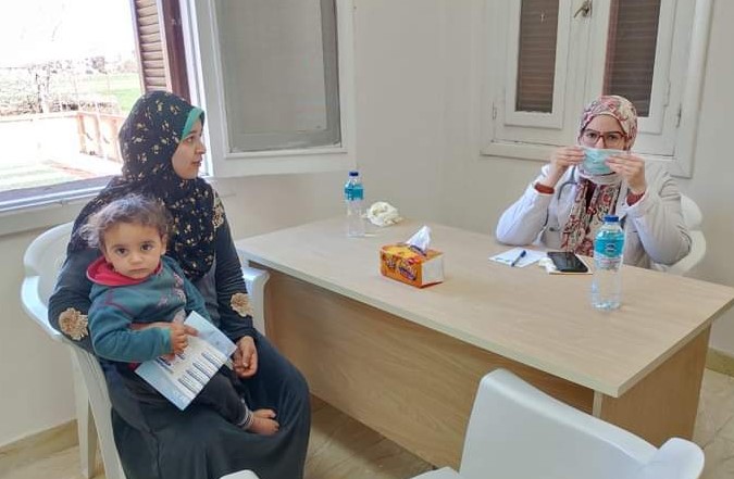 فحص 420 مريض بقرية كفر عشما في قافلة طبية لـ جامعة المنوفية