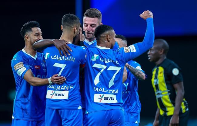 الدوري السعودي .. الهلال يفوز على الاتحاد 3-1 ويبتعد بالصدارة