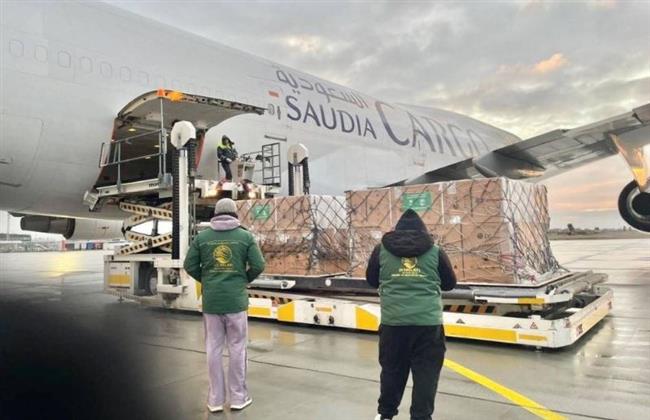 وصول طائرة المساعدات السعودية الـ11 لإغاثة الشعب الأوكراني إلى بولندا