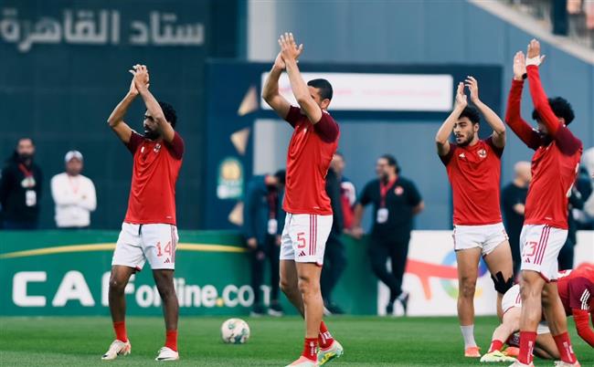 دوري أبطال إفريقيا .. انتهاء الشوط الأول بالتعادل السلبي بين الأهلي ويانج أفريكانز 