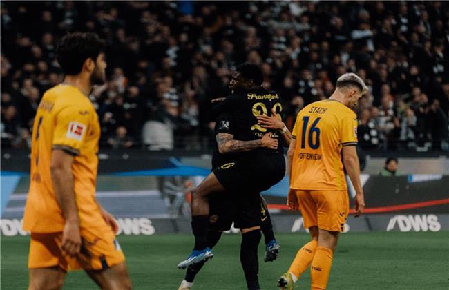 الدوري الألماني .. عمر مرموش يصنع هدفًا في فوز آينتراخت فرانكفورت على هوفنهايم 3-1