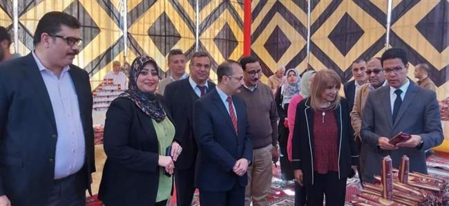 افتتاح معرض جامعة بنها للمنتجات والسلع الغذائية بأسعار مخفضة
