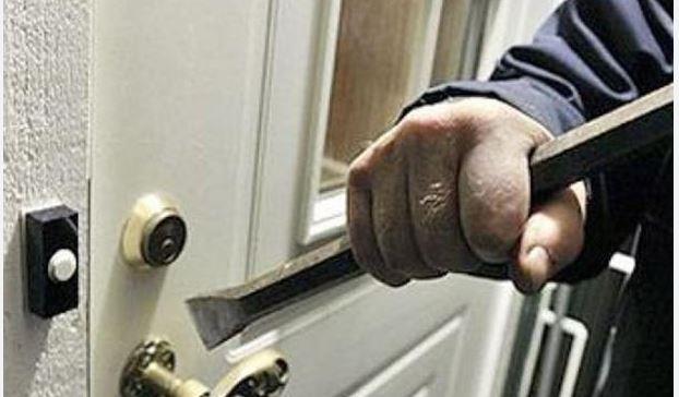 سقوط عصابة سرقة المساكن بالجيزة
