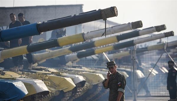 روسيا تتراجع إلى المركز الثالث في صادرات الأسلحة العالمية