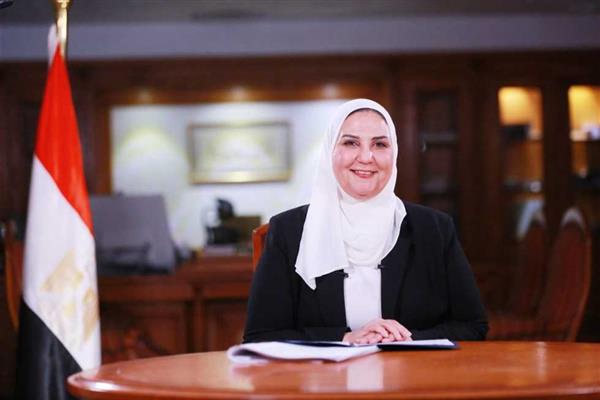 وزيرة التضامن تناقش مشروع الموازنة للعام المالي 2024 /2025 لبنك ناصر