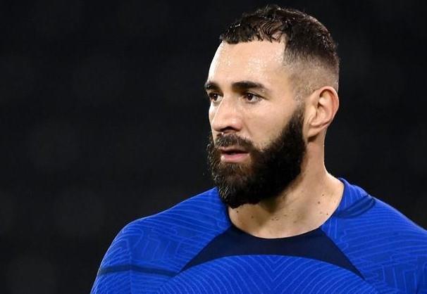 بنزيما يغيب عن مواجهة اتحاد جدة أمام الهلال غدًا