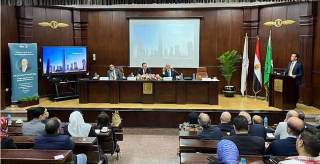 وزير الإسكان يقدم شرحا تفصيليا حول مشروع رأس الحكمة و العلمين الجديد 