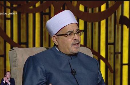 هل تجوز قراءة القرآن بغير فهم؟.. محمد أبو عاصي يجيب