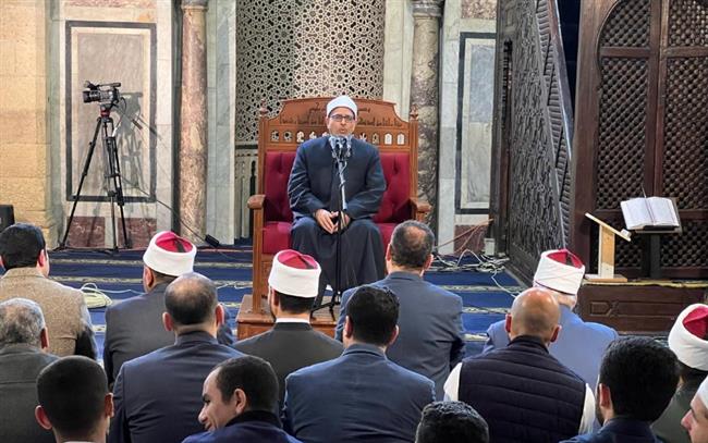 رئيس جامعة الأزهر: ليس هناك شهر ذكر في القرآن باسمه إلا شهر رمضان