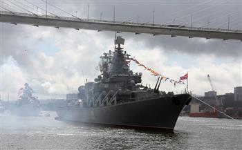   موسكو: سفن حربية روسية تشارك في مناورات بحرية دولية