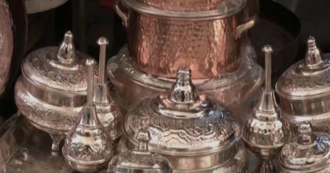 تلميع النحاس.. حرفة تزدهر في شهر رمضان المبارك بتونس