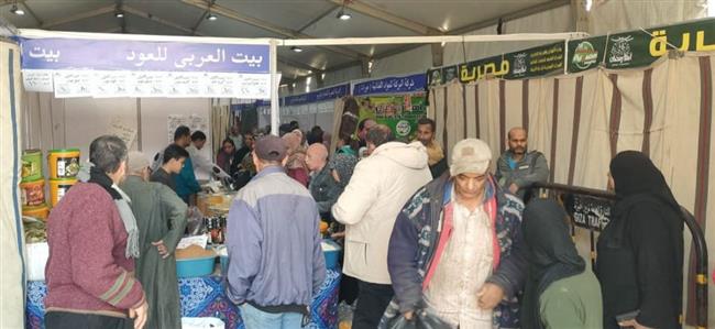 محافظ الجيزة يتابع توافر السلع بمعرض أهلا رمضان بإمبابة 
