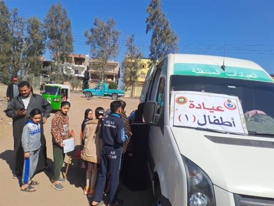 صحة الدقهلية : تقديم الخدمة الطبية لـ1743 مريضا في قافلة علاجية بدكرنس