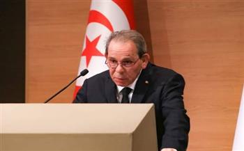   رئيس حكومة تونس يؤكد أهمية الرقمنة في الرقي بجميع الخدمات الإدارية بالدولة